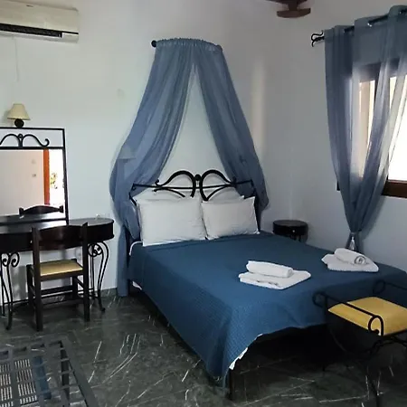 מלון דירות Artemis סטפילוס