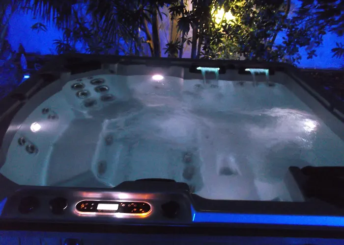 アパートホテル Artemis 4*